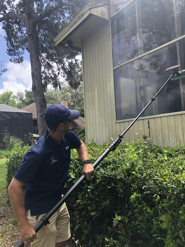 Window cleaning services in Jacksonville, FL